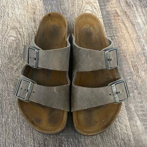 Birkenstocks size 6.5